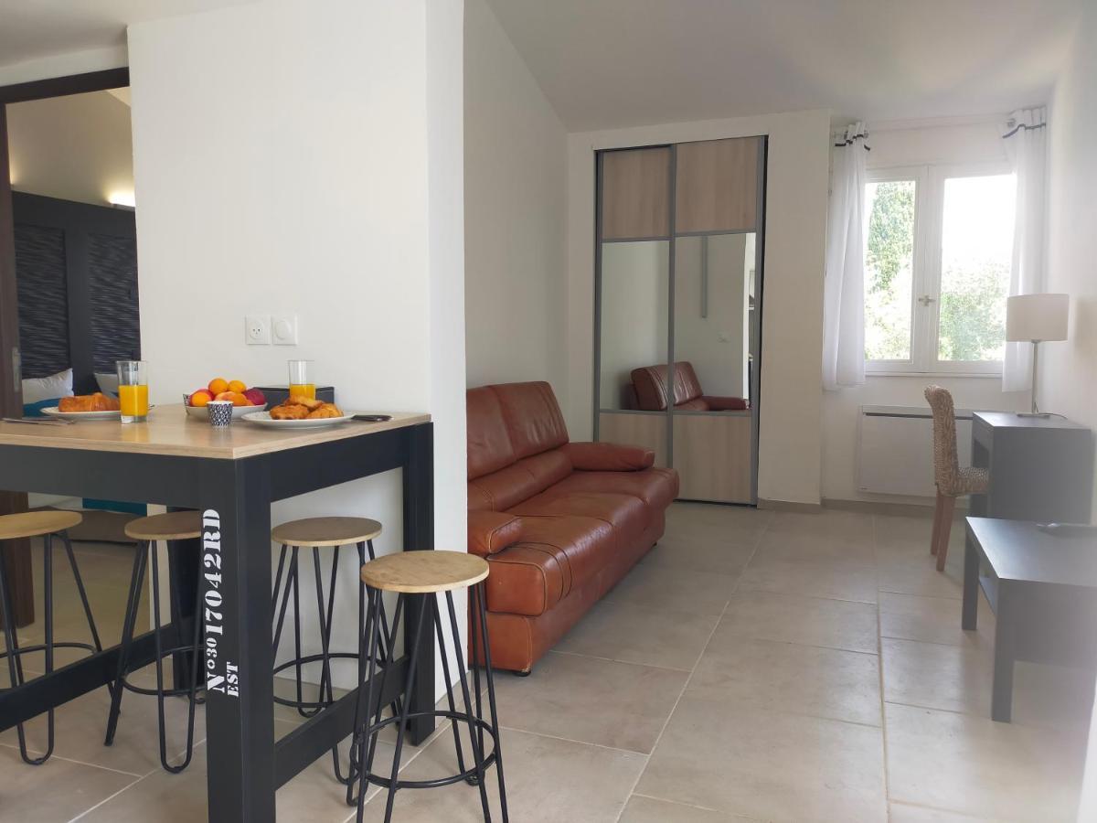 נים Villa Caremeau 2 מראה חיצוני תמונה
