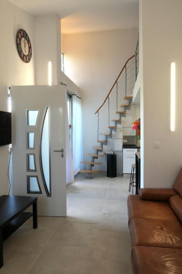 נים Villa Caremeau 2 מראה חיצוני תמונה